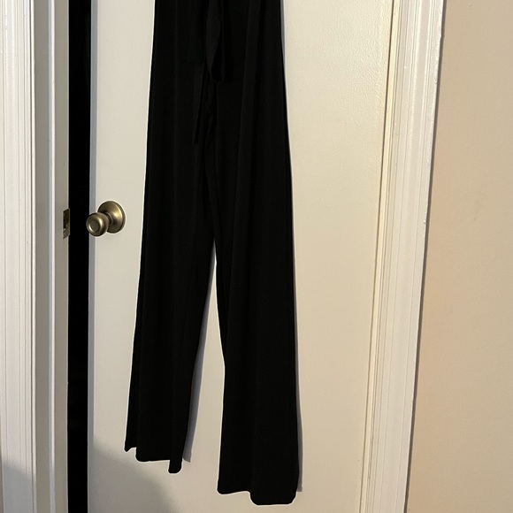 Black Strapless Rumper - Picture 3 of 5